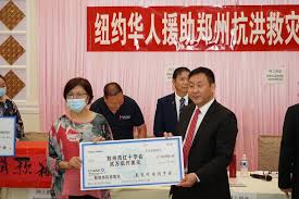 河南水災華人社團聯手獻愛心| 社區新(xīn)聞| 紐約| 世界新(xīn)聞網